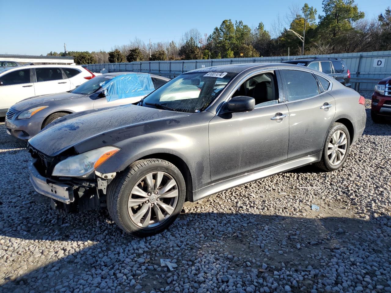 Infiniti M37 2012