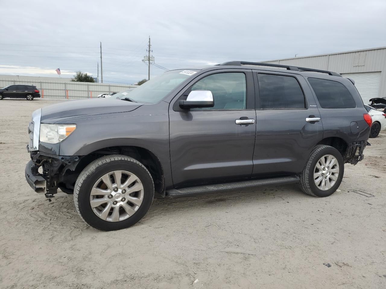 Toyota Sequoia 2014