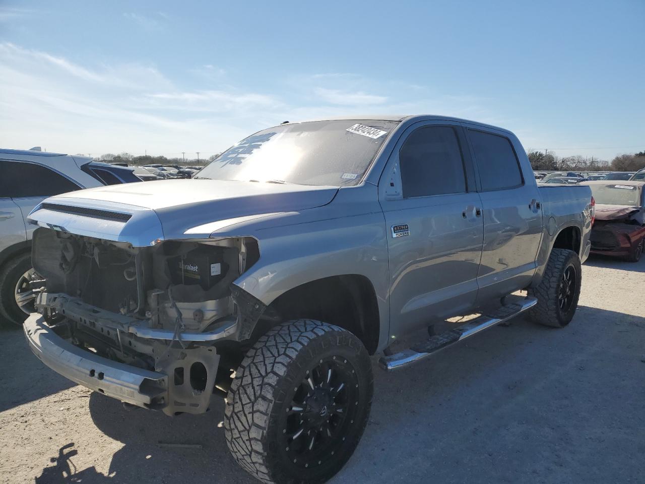 Toyota Tundra 2015