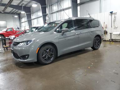 Chrysler Pacifica 2020