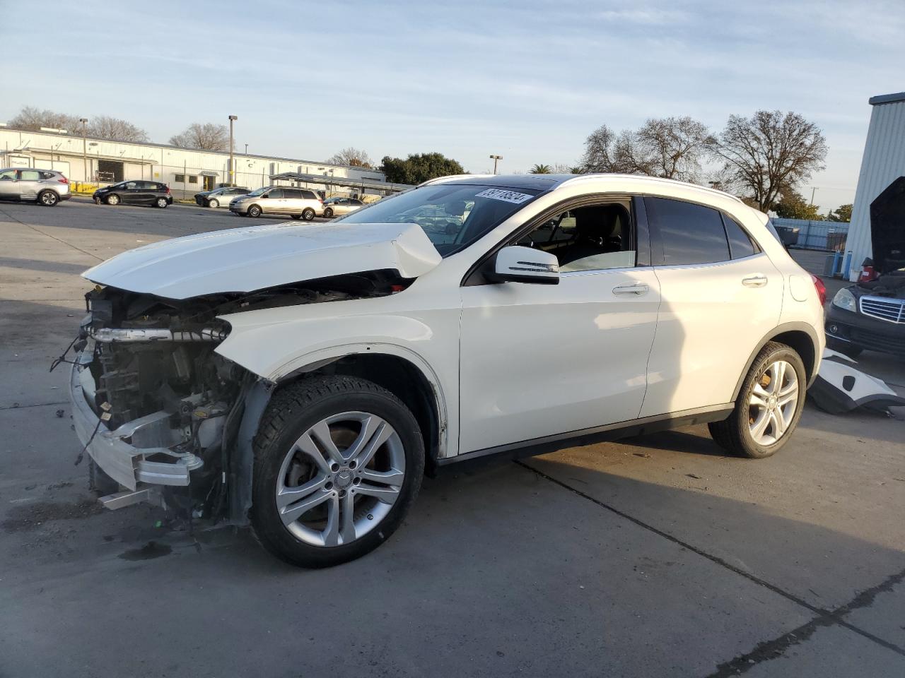Mercedes-benz Gla-class 2016