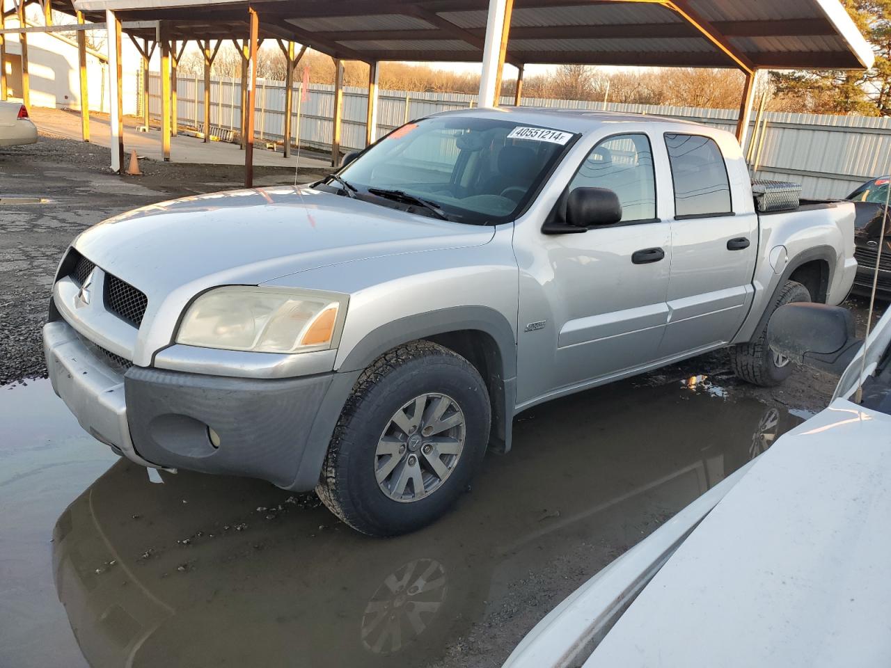 MITSUBISHI RAIDER 2006