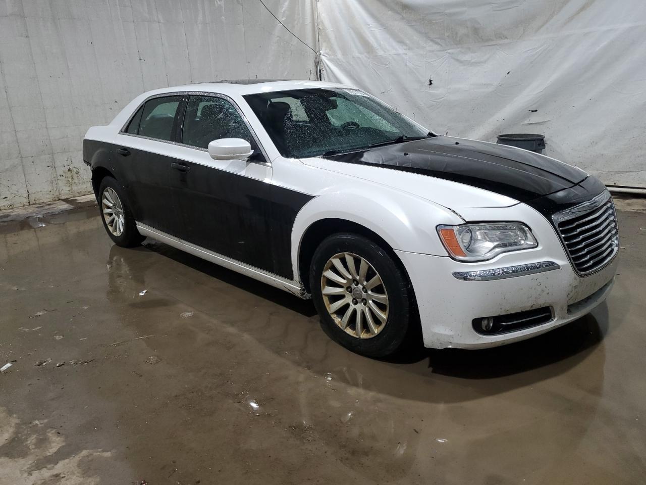 Chrysler 300 2014