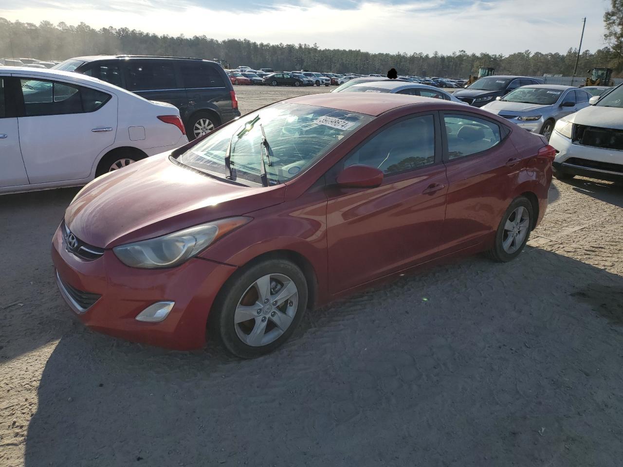 Hyundai Elantra 2012