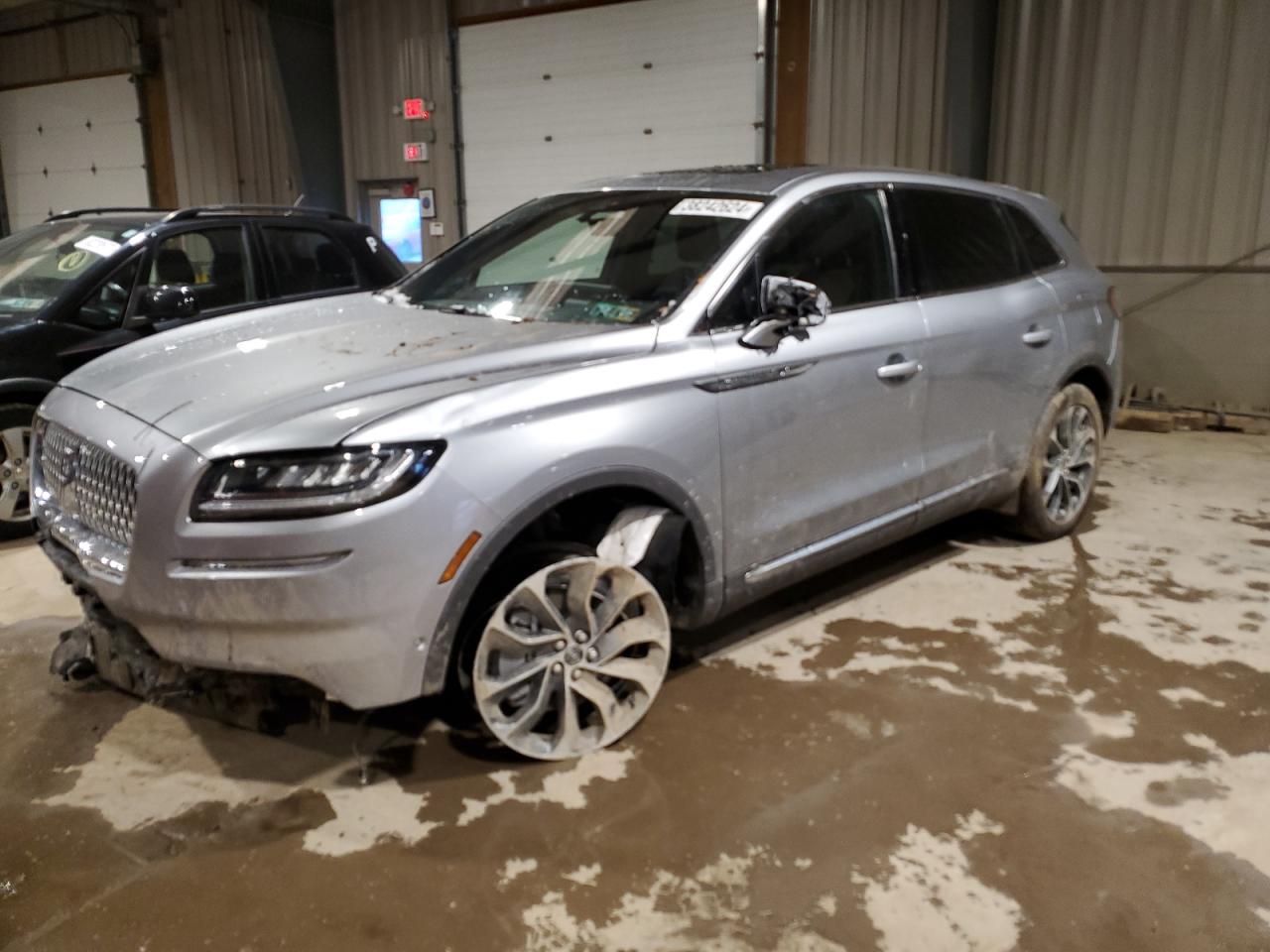 Lincoln Nautilus 2023