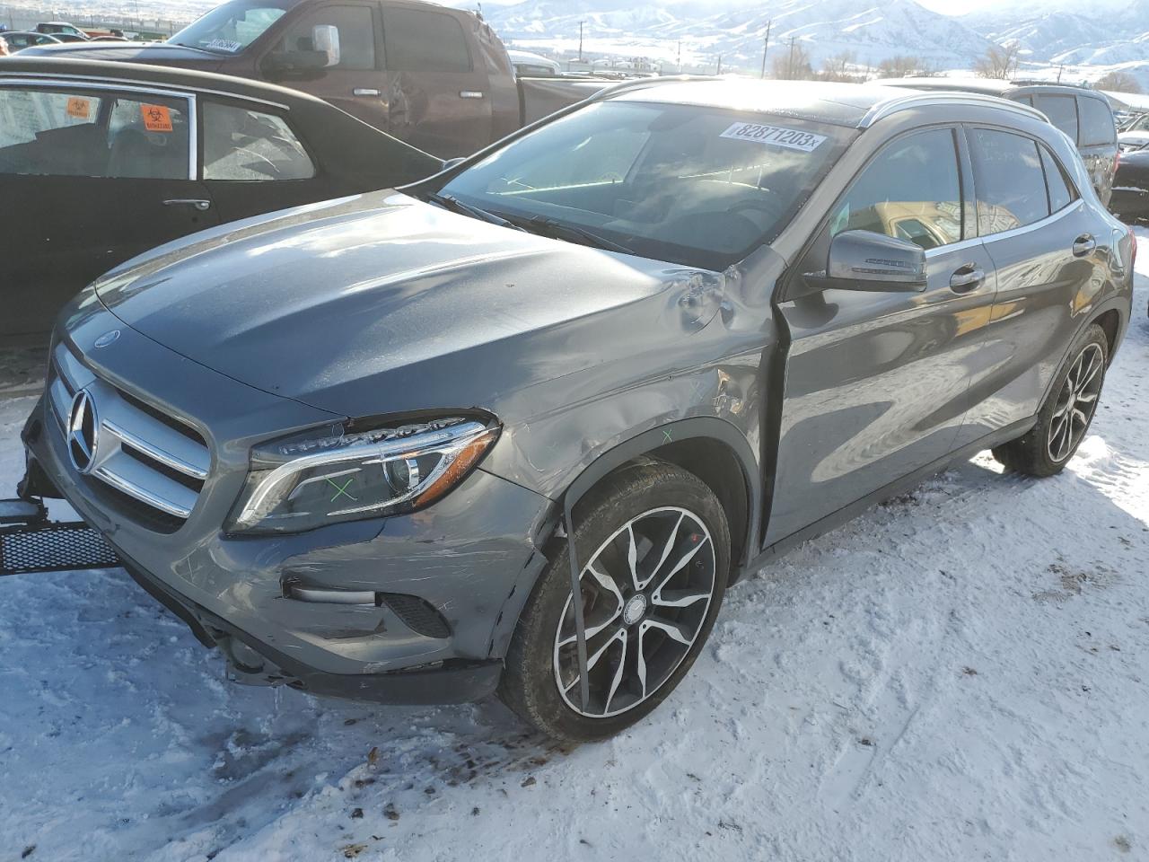 Mercedes-benz Gla-class 2015