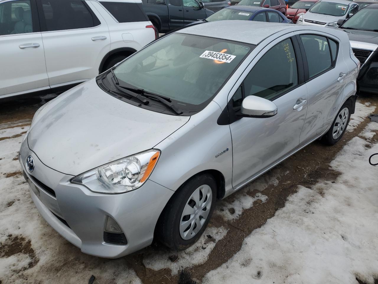 Toyota Prius c 2014