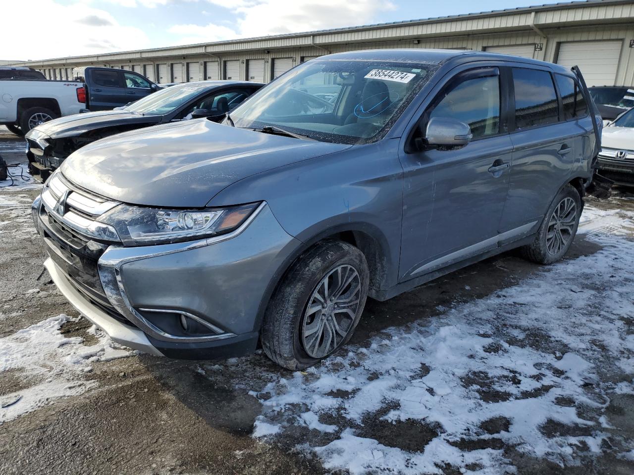 MITSUBISHI OUTLANDER 2018