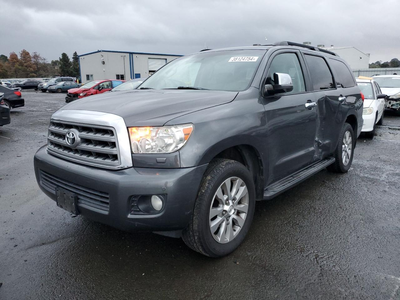 Toyota Sequoia 2011
