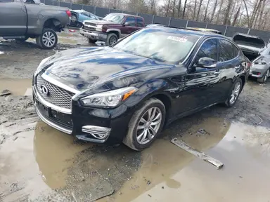 Infiniti Q70 2019