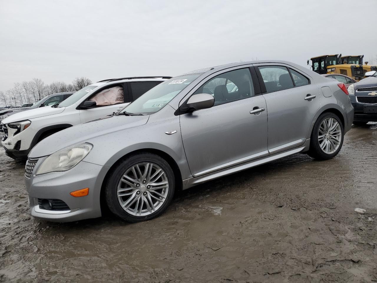 Suzuki Kizashi 2011