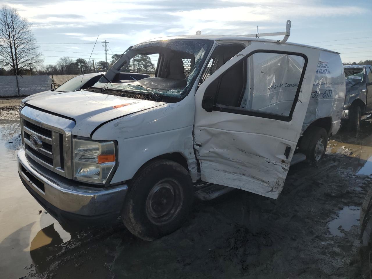 Ford Econoline van 2009