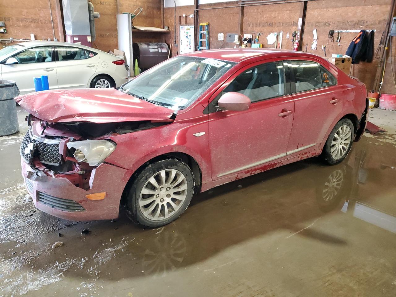 Suzuki Kizashi 2013
