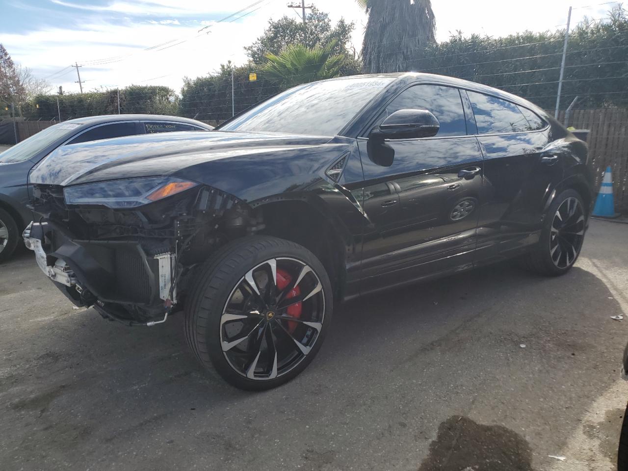 Lamborghini Urus 2021