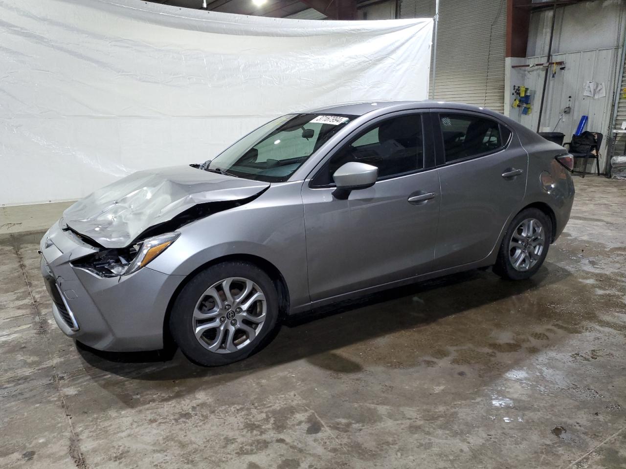 Scion Ia 2016