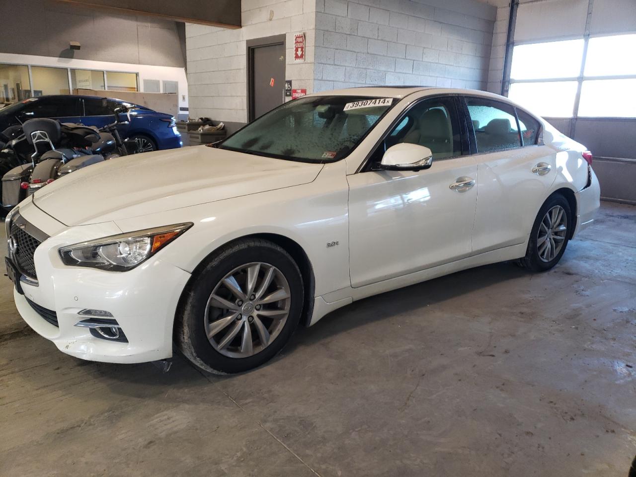 Infiniti Q50 2016