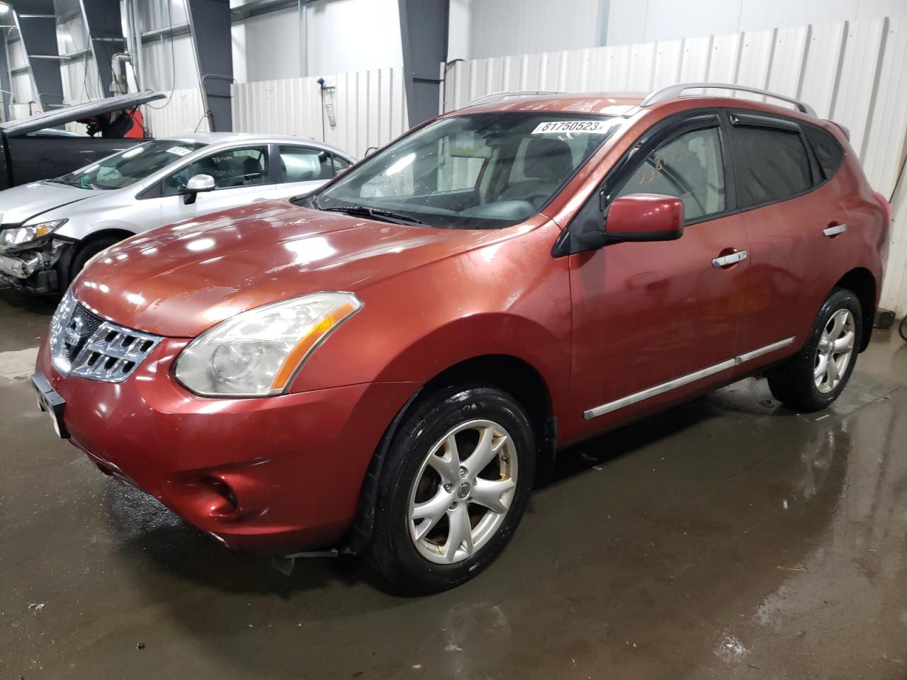 Nissan Rogue sport 2011