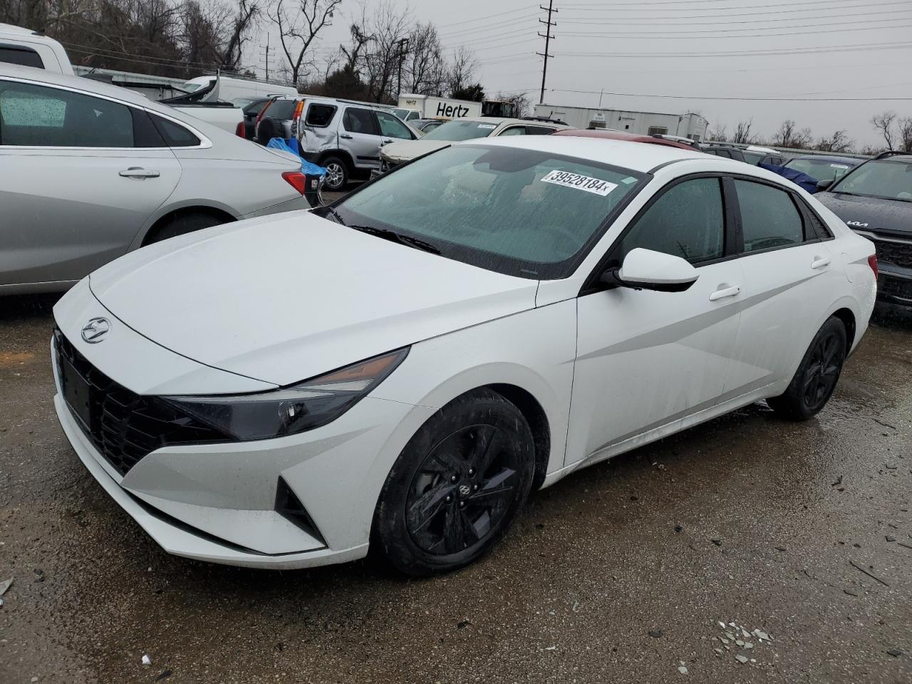 Hyundai Elantra 2022