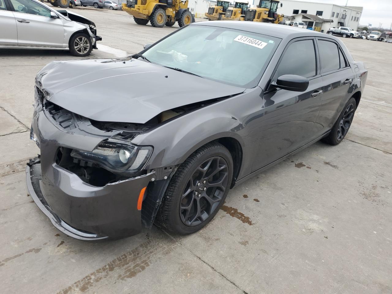 Chrysler 300 2019