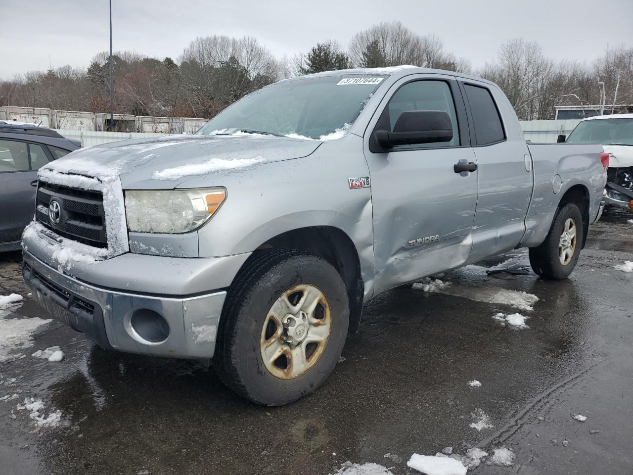 Toyota Tundra 2011
