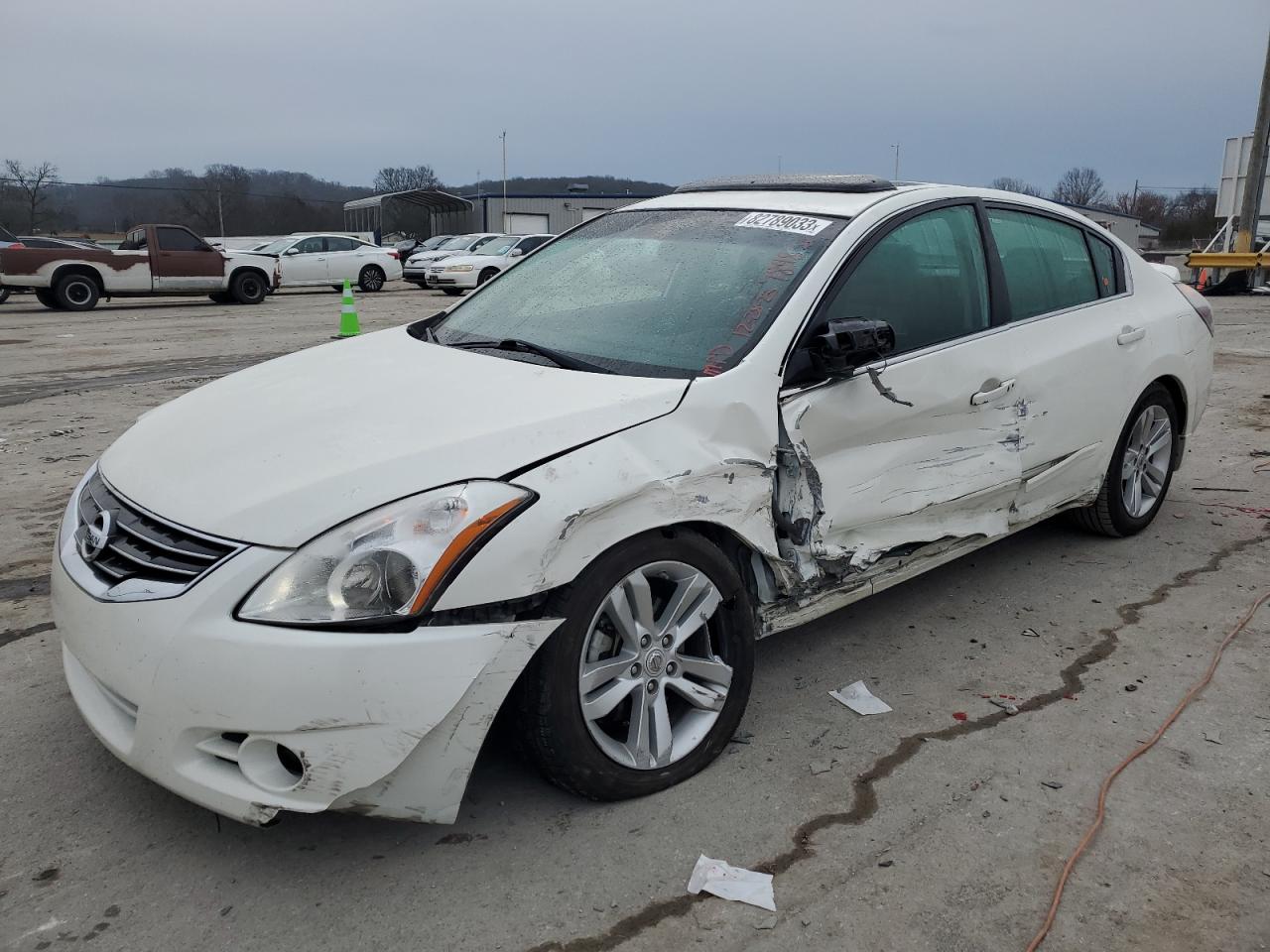 Nissan Altima 2012