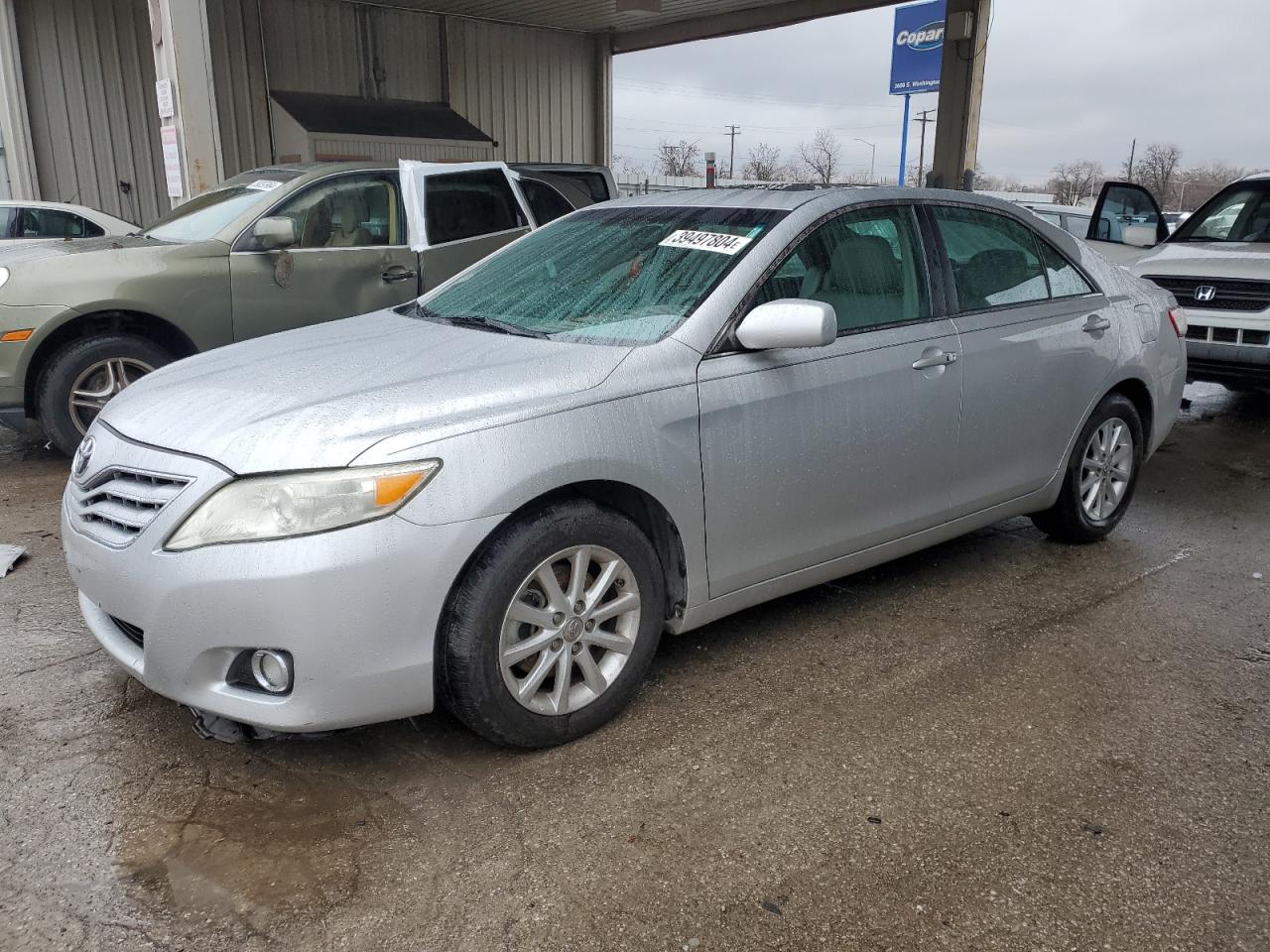 Toyota Camry 2011