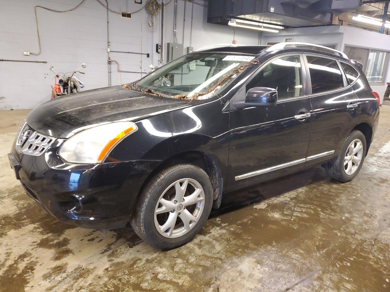 Nissan Rogue sport 2011