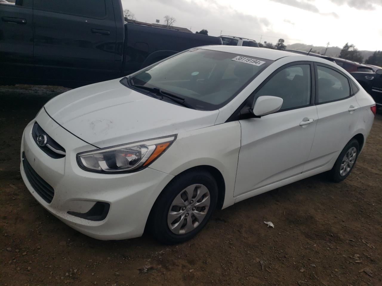 Hyundai Accent 2015
