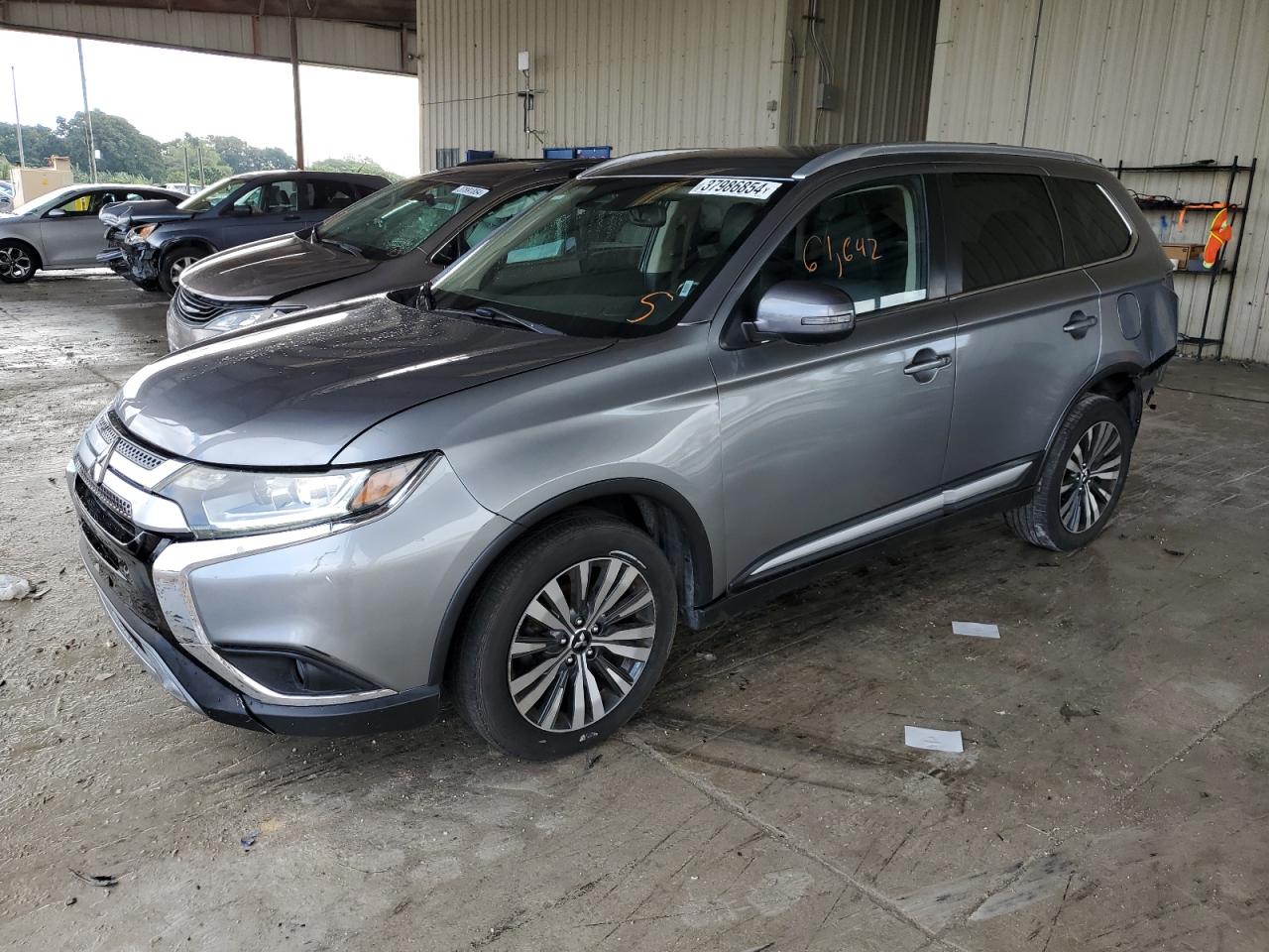 Mitsubishi Outlander 2020
