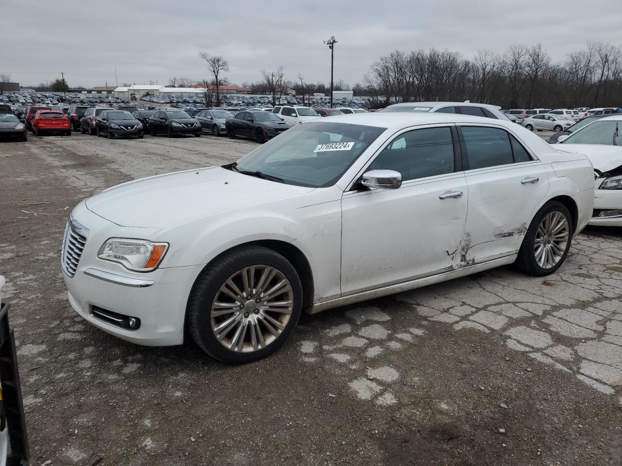 CHRYSLER 300 2011