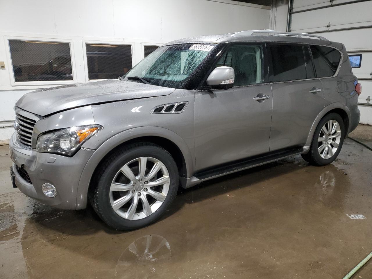 Infiniti Qx56 2013