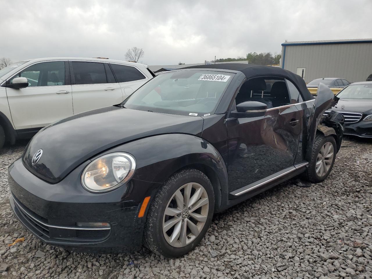VOLKSWAGEN BEETLE 2014