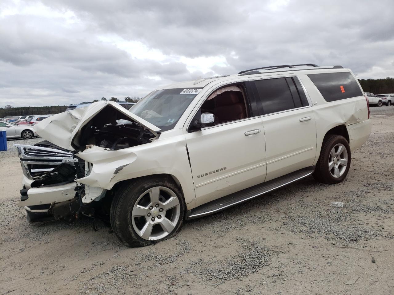 Chevrolet Suburban 2015