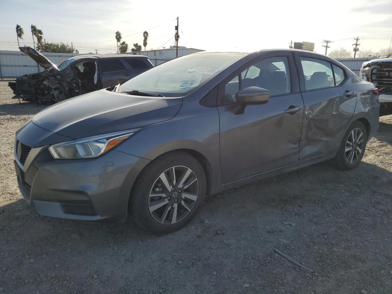 Nissan Versa 2020