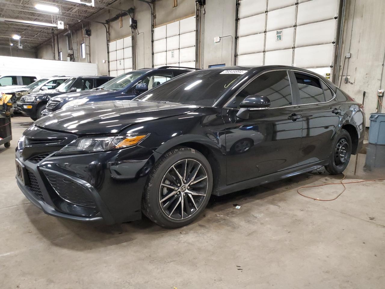Toyota Camry 2023