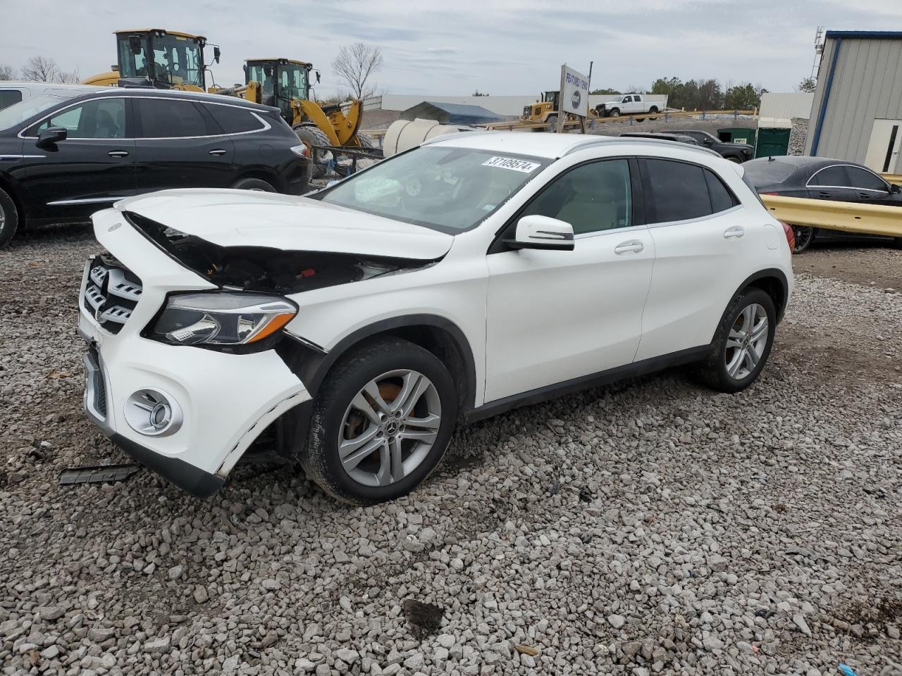 Mercedes-benz Gla-class 2019