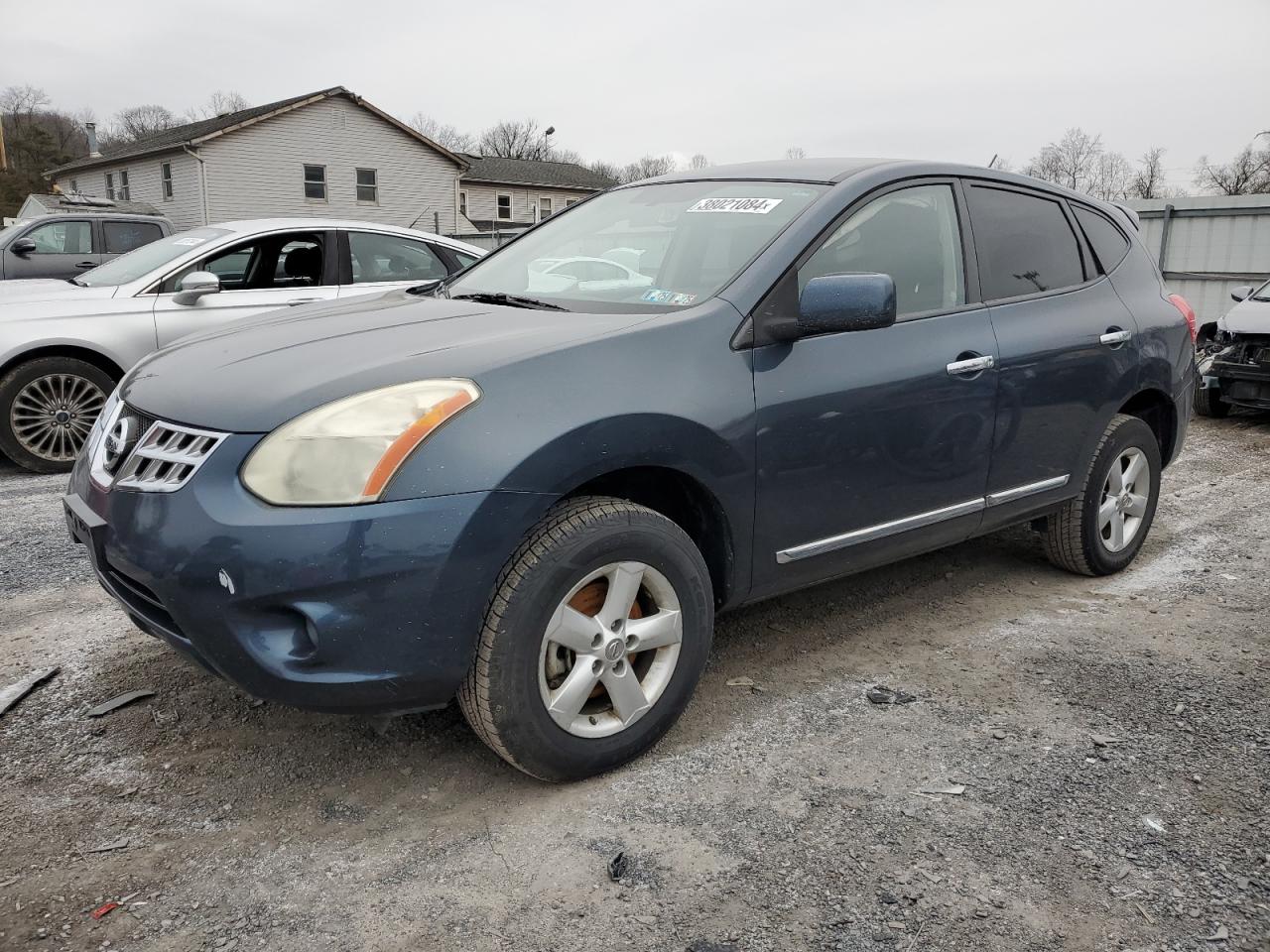 Nissan Rogue sport 2013
