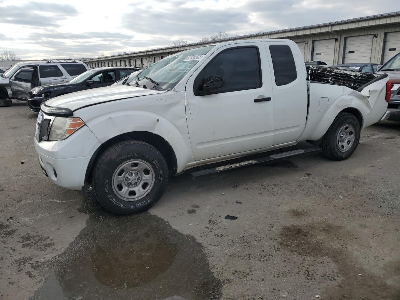 Nissan Frontier 2014