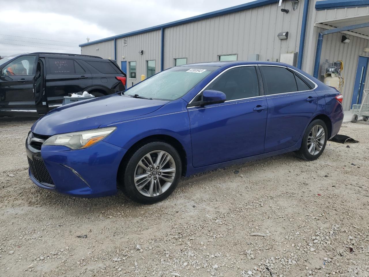 Toyota Camry 2016