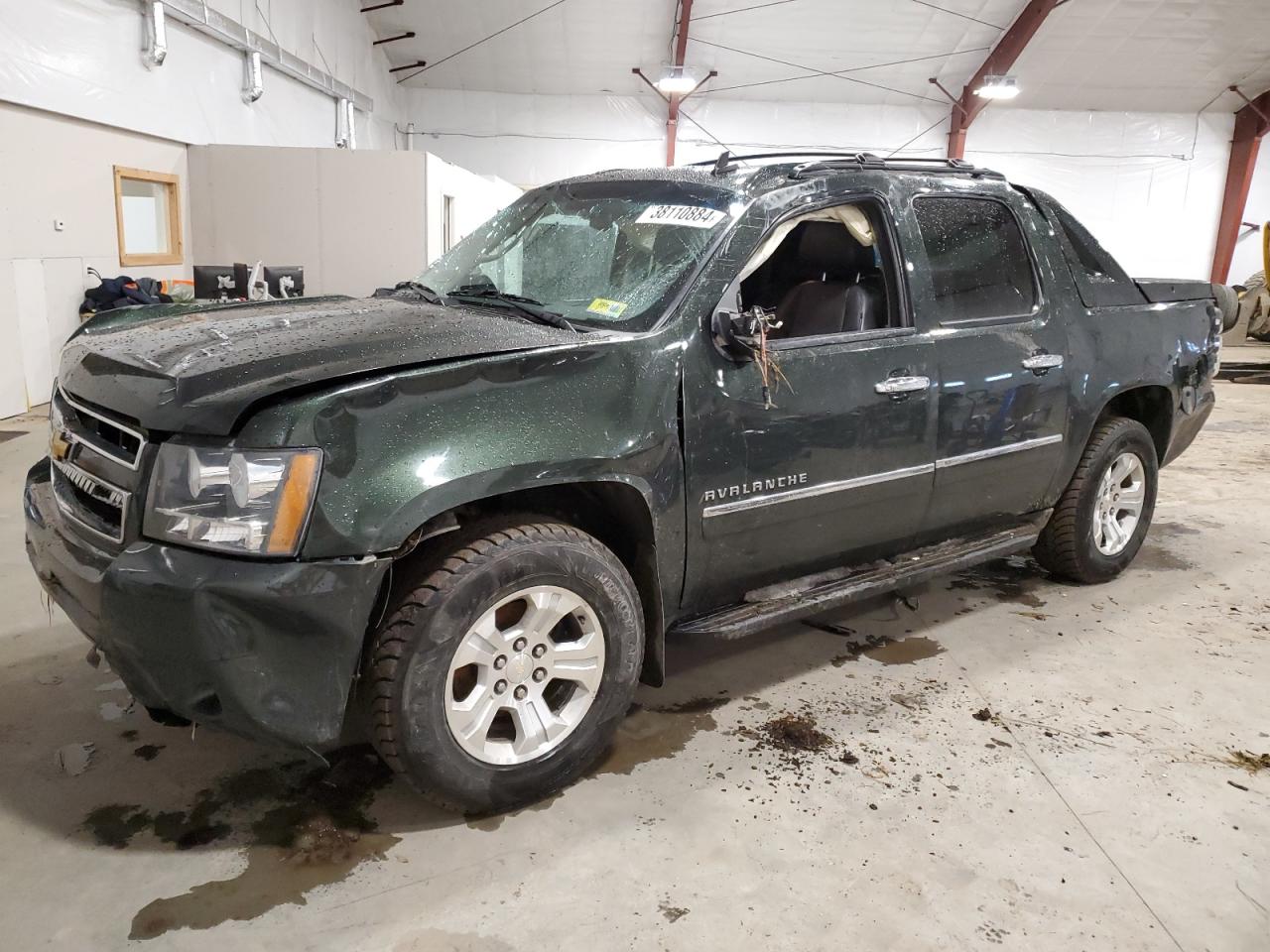 Chevrolet Avalanche 2013