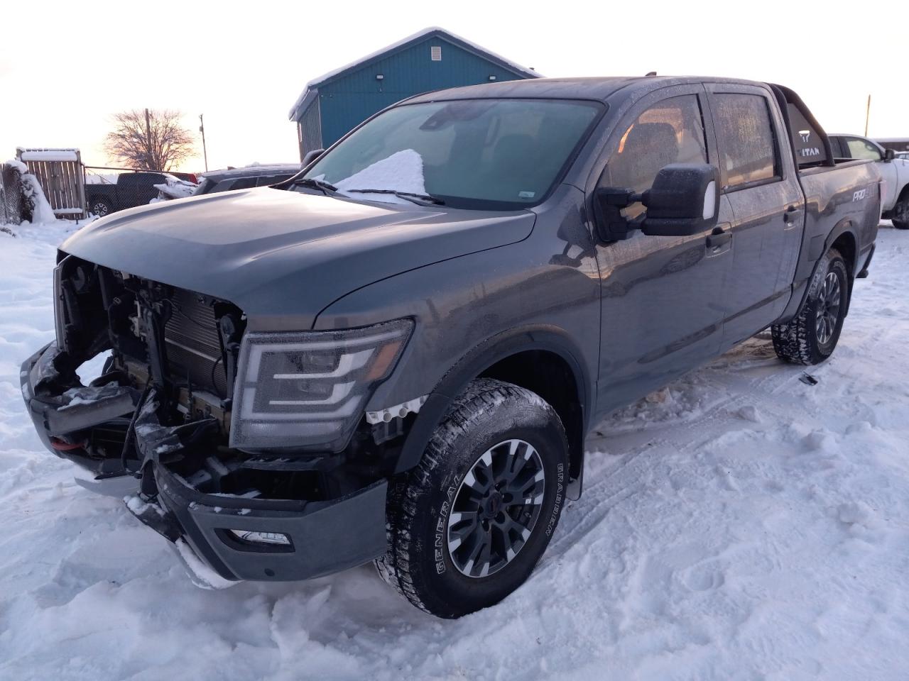 Nissan Titan 2022