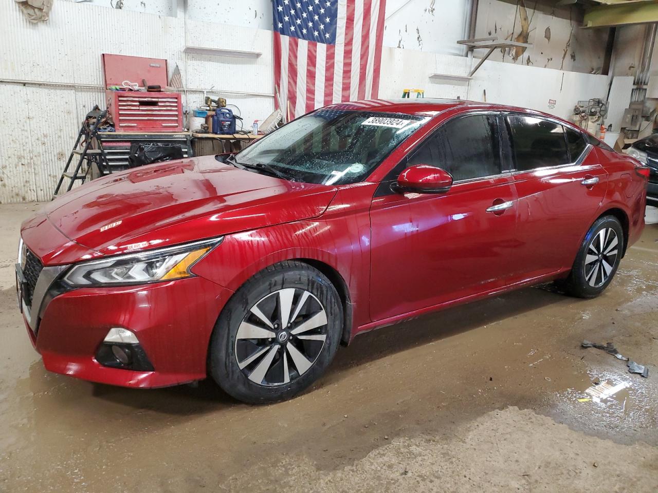 Nissan Altima 2019