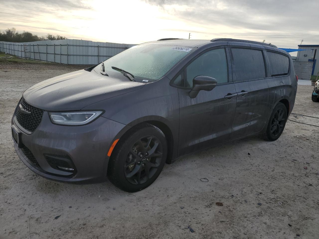 Chrysler Pacifica 2021