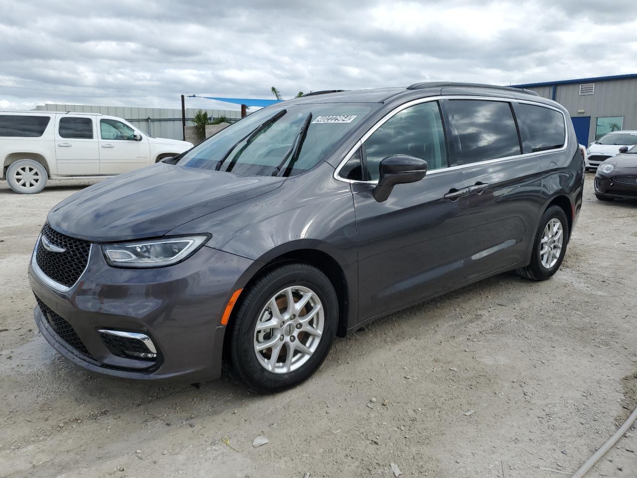 Chrysler Pacifica 2022