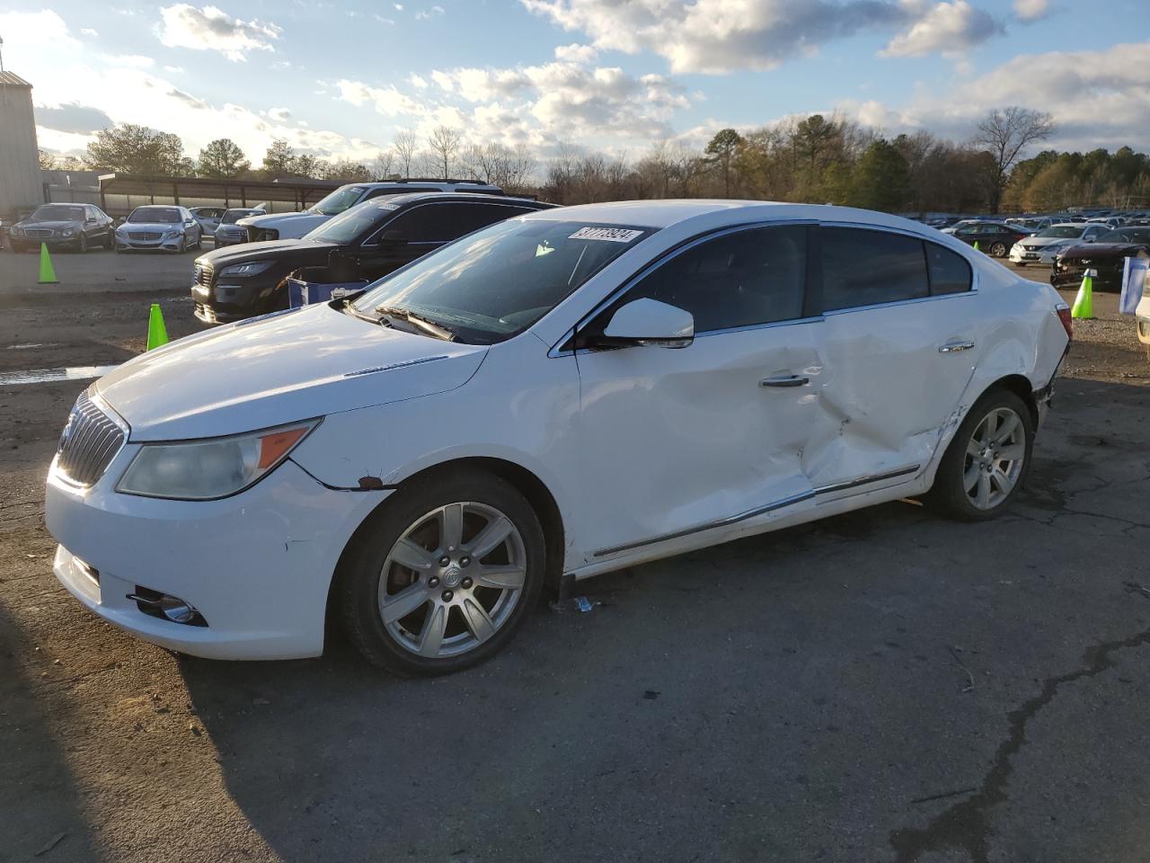 Buick Lacrosse 2010