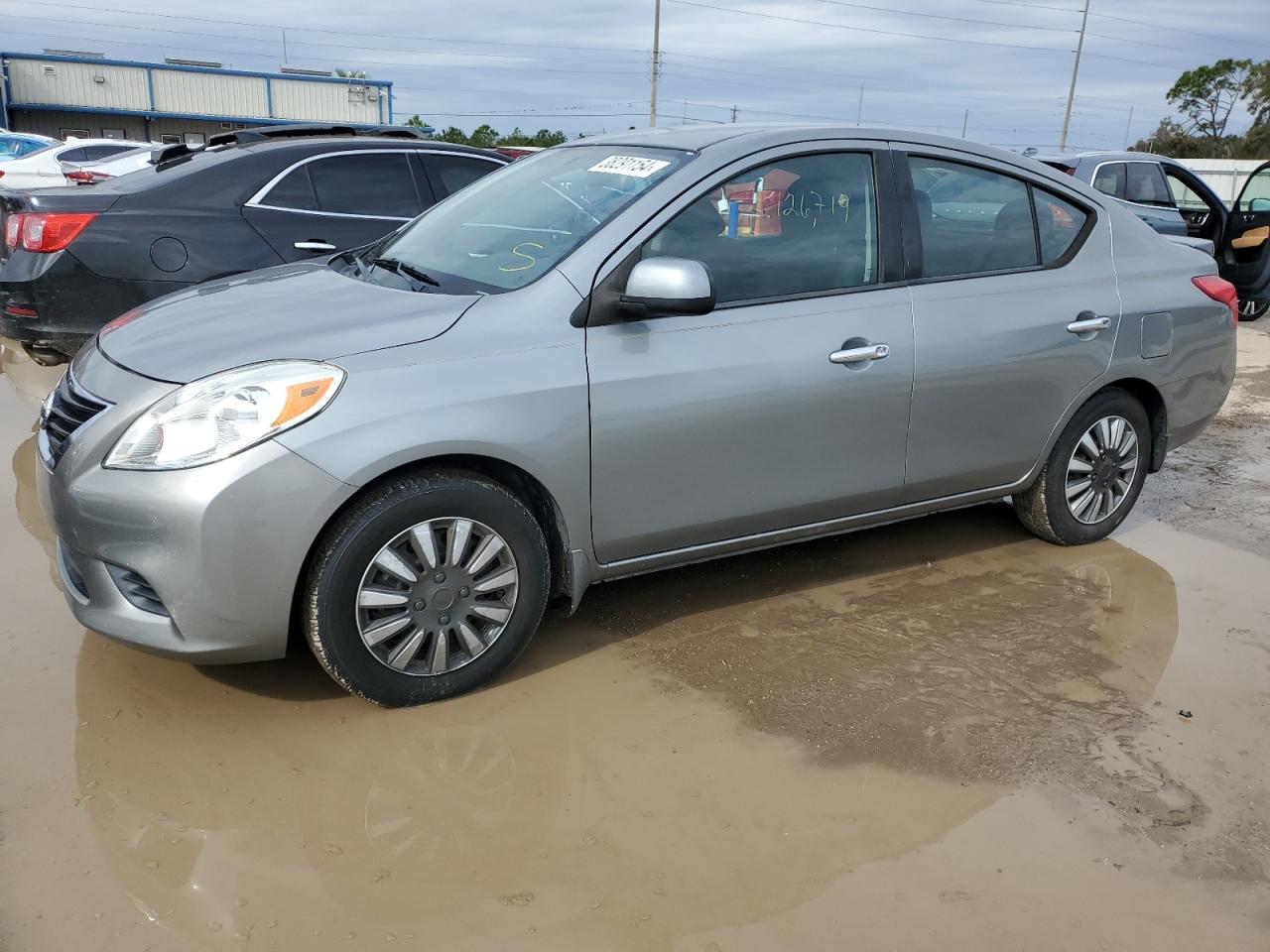 Nissan Versa 2014