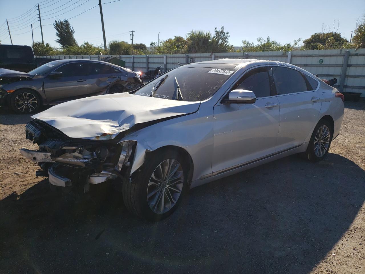 Hyundai Genesis 2015