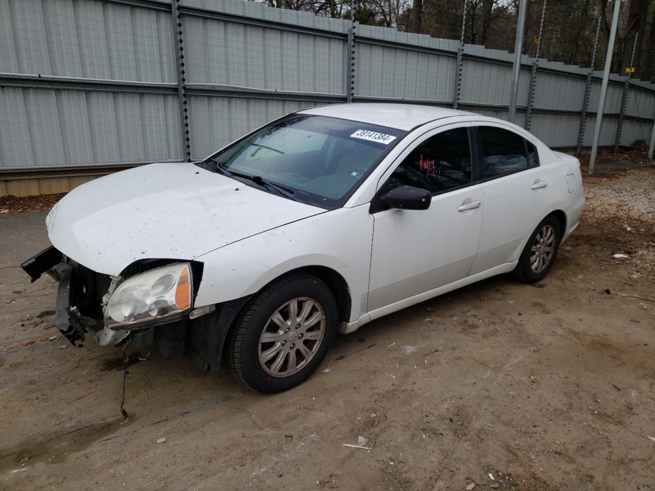 Mitsubishi Galant 2011