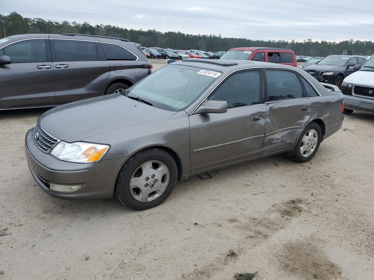 Toyota Avalon 2003