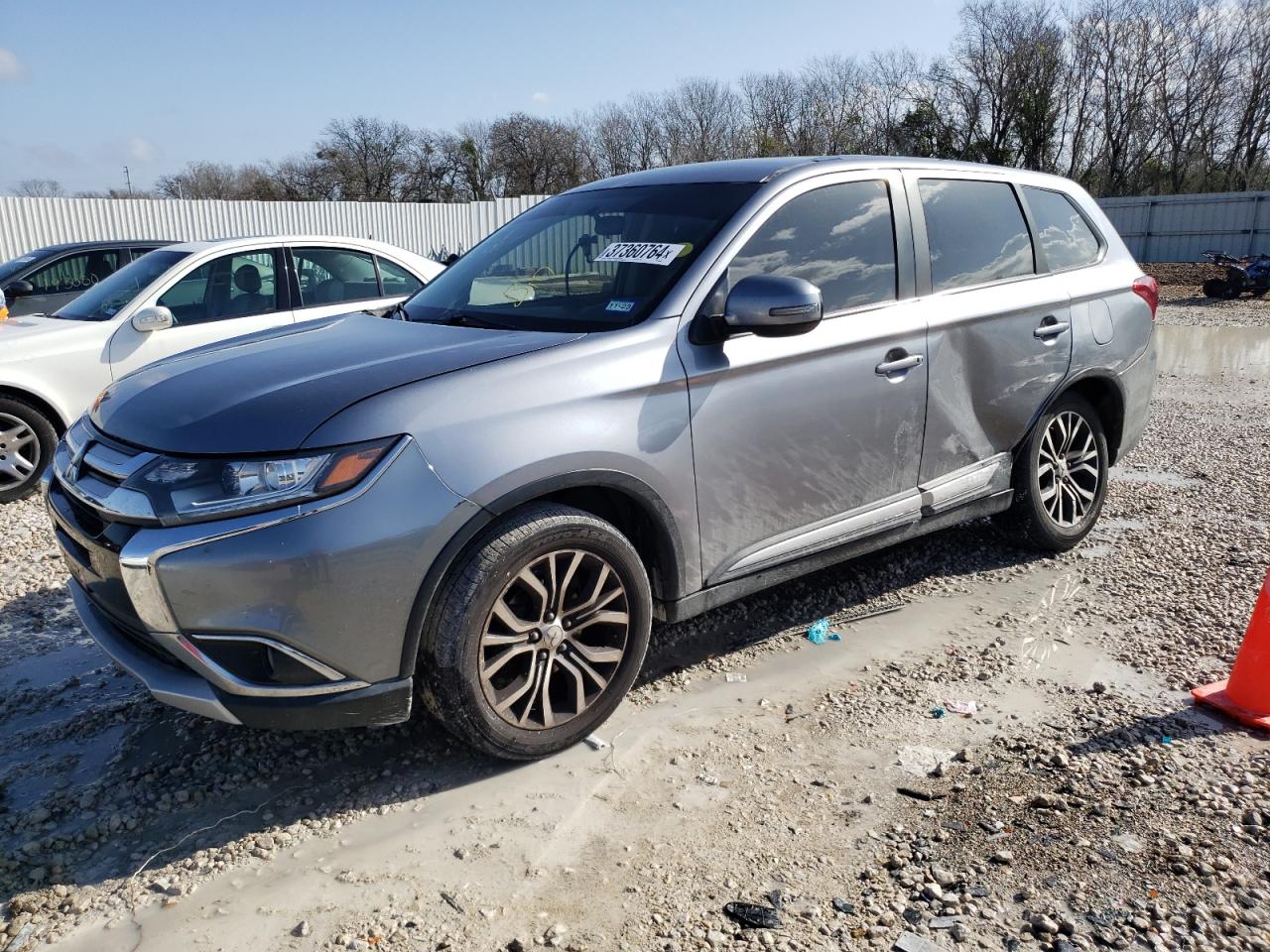 Mitsubishi Outlander 2016
